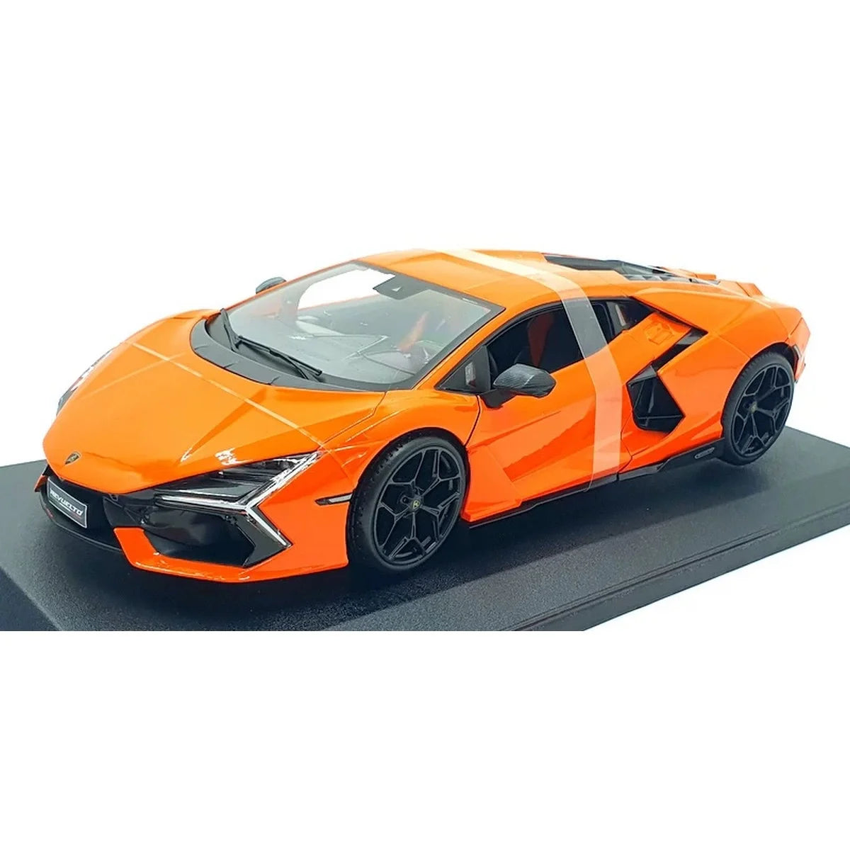 MAİSTO 1/18 LAMBORGHİNİ REVUELTO 31463