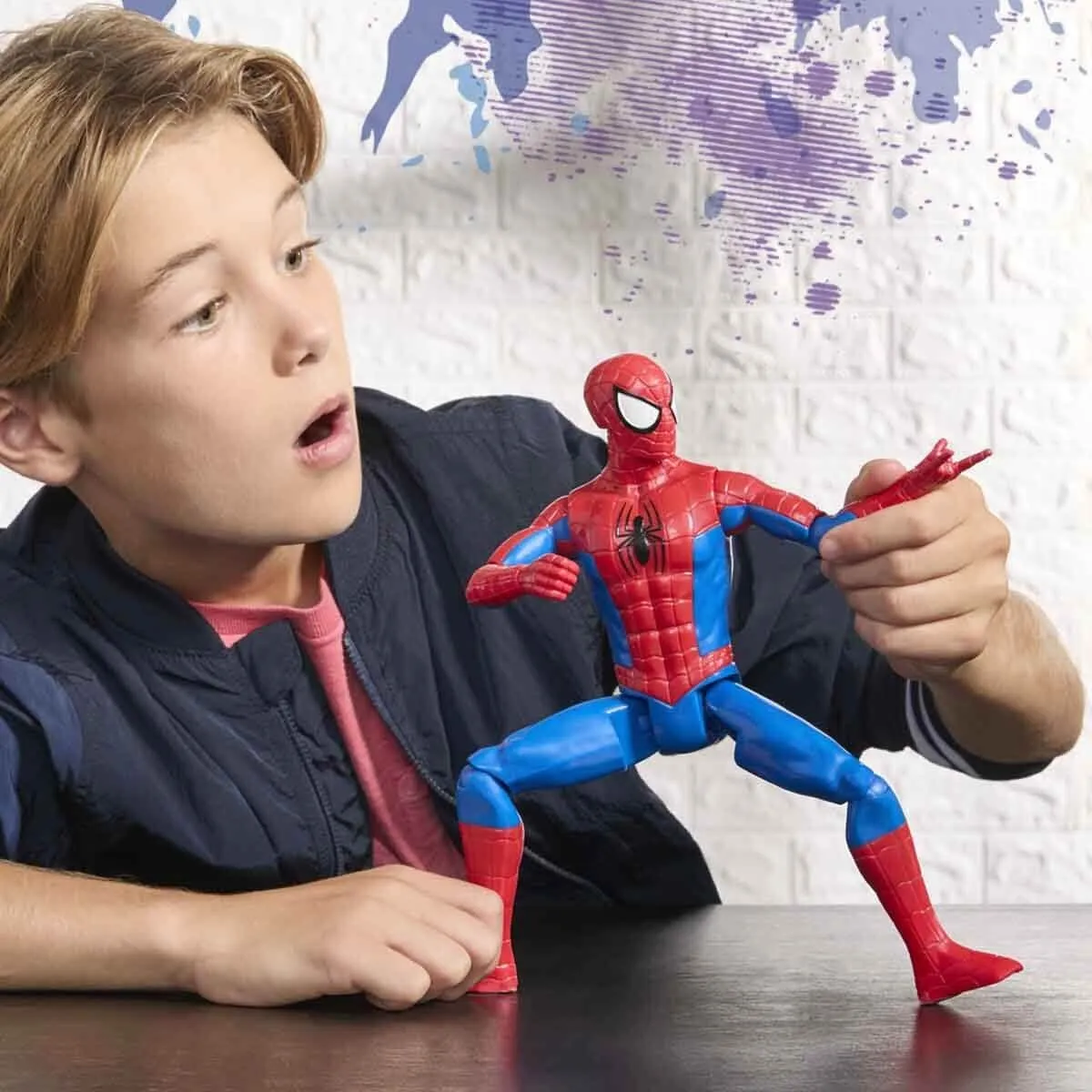 Spider-Man Titan Serisi Aksiyon Figürü 30 Cm — görsel 4