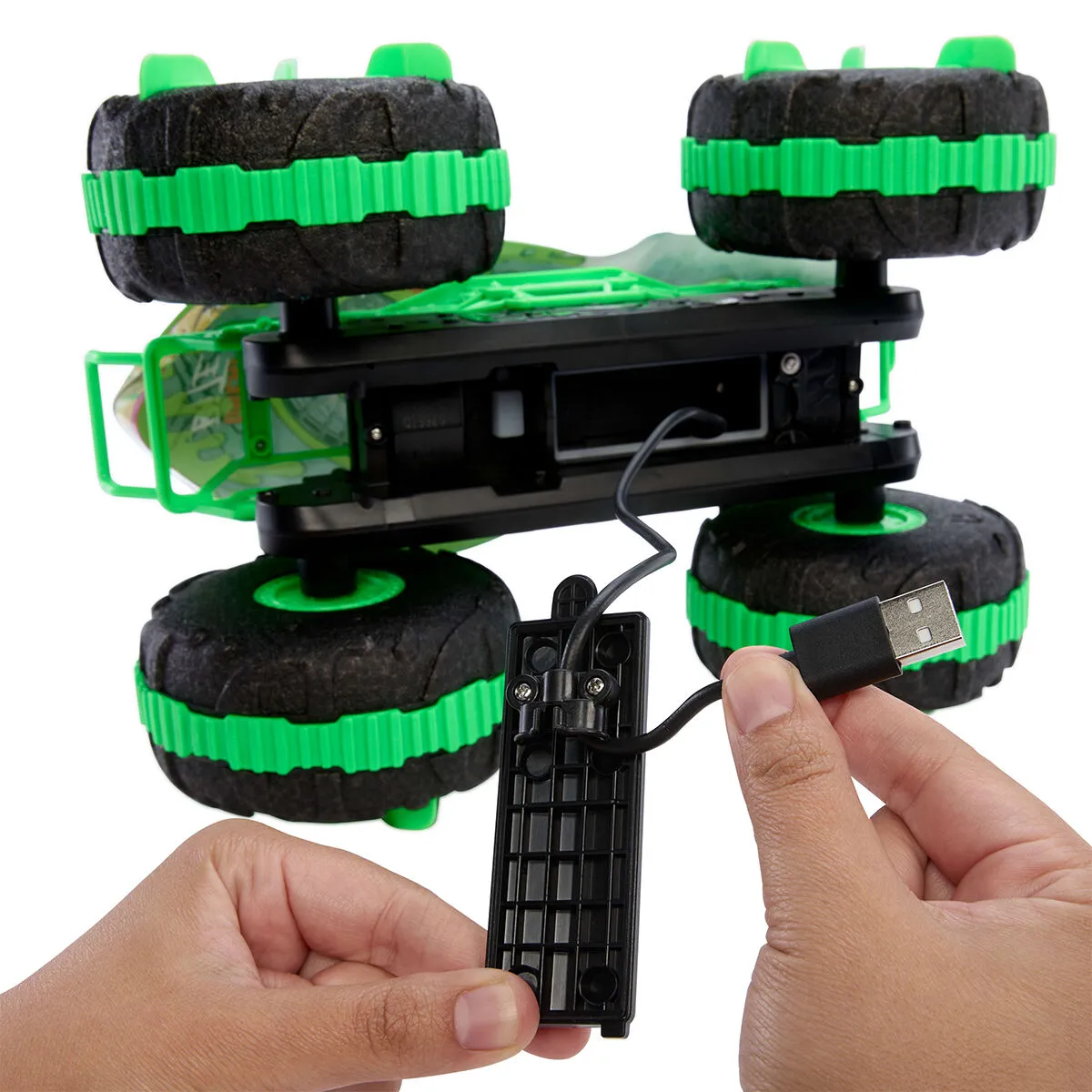 Hot Wheels Monster Trucks Mutant Kaosu Great Bite RC Arazi Aracı 1:15 — görsel 3