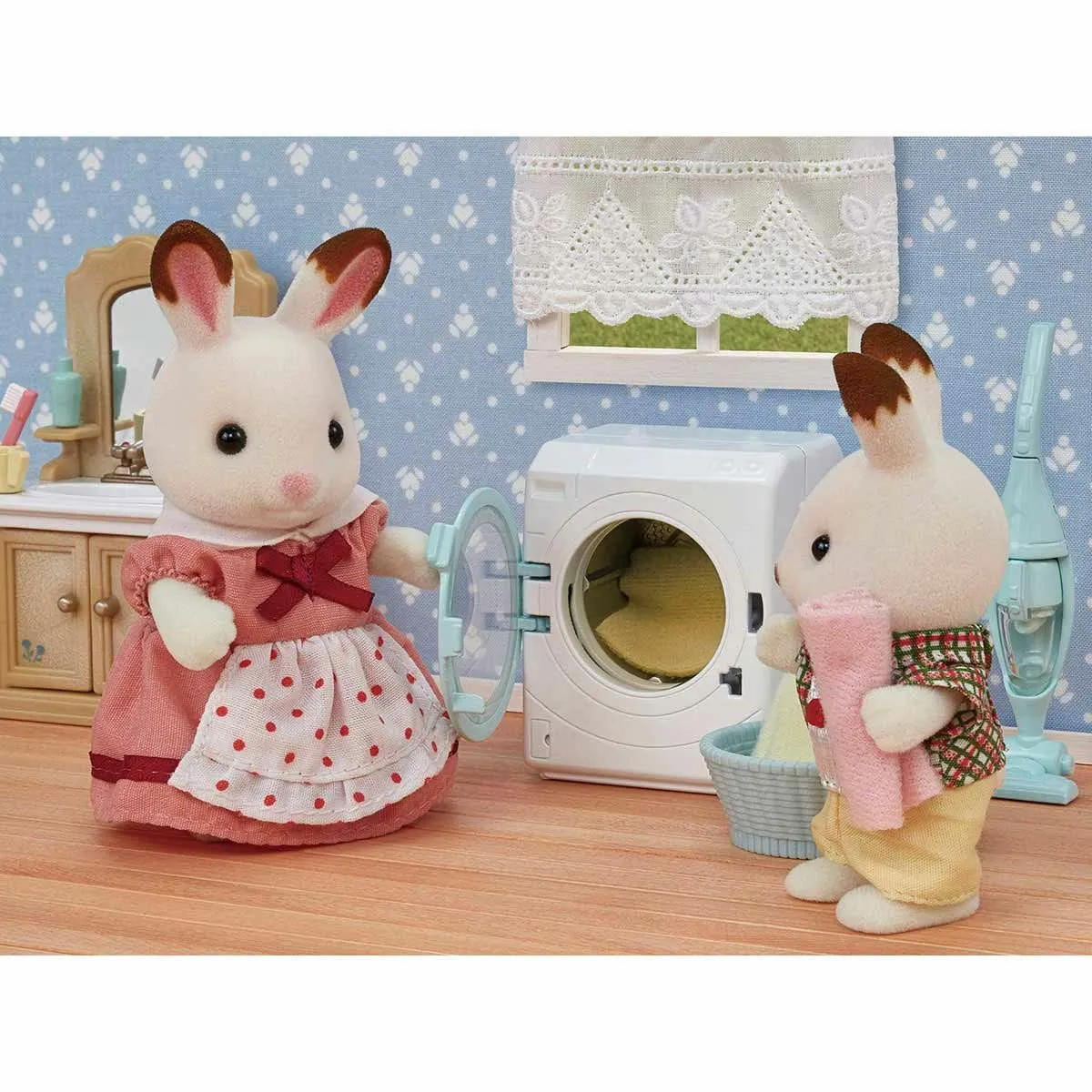 Sylvanian Families Çamaşır Makinesi ve Süpürge +3 yaş figür dahil değil — görsel 3
