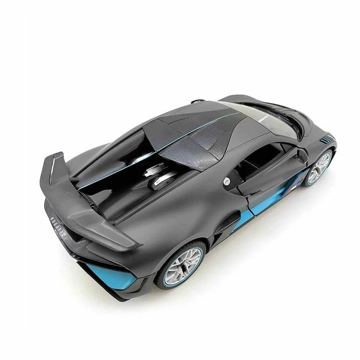 Sunman 1:14 Bugatti Divo Uzaktan Kumandalı Araba — görsel 4