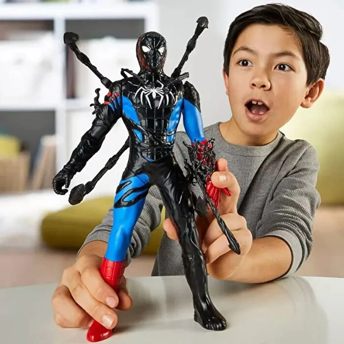 Spider-Man Venom vsLiquid Shifter Figür — görsel 4
