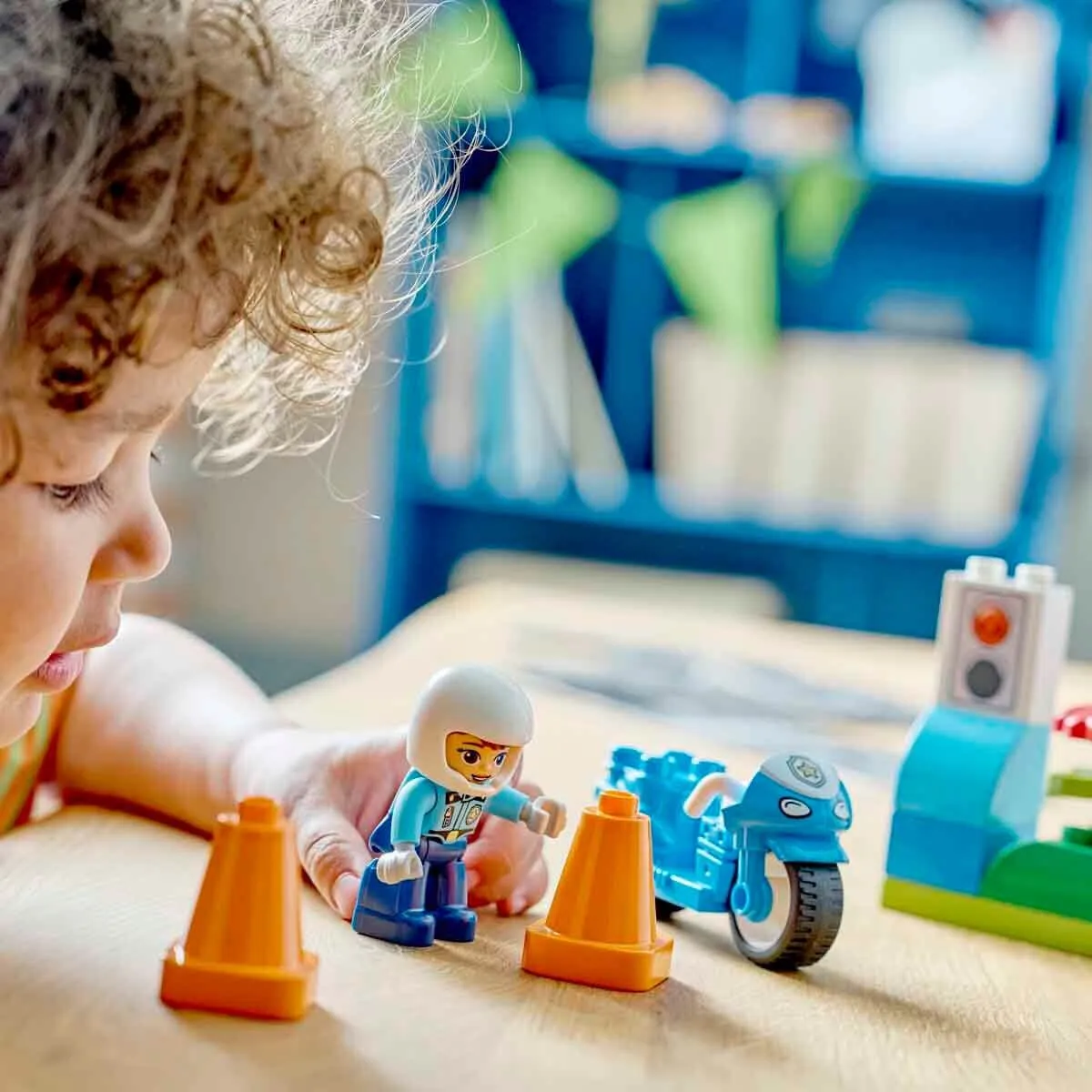 Lego Duplo Mavi Polis Motosikleti 11 parça +2 yaş — görsel 5