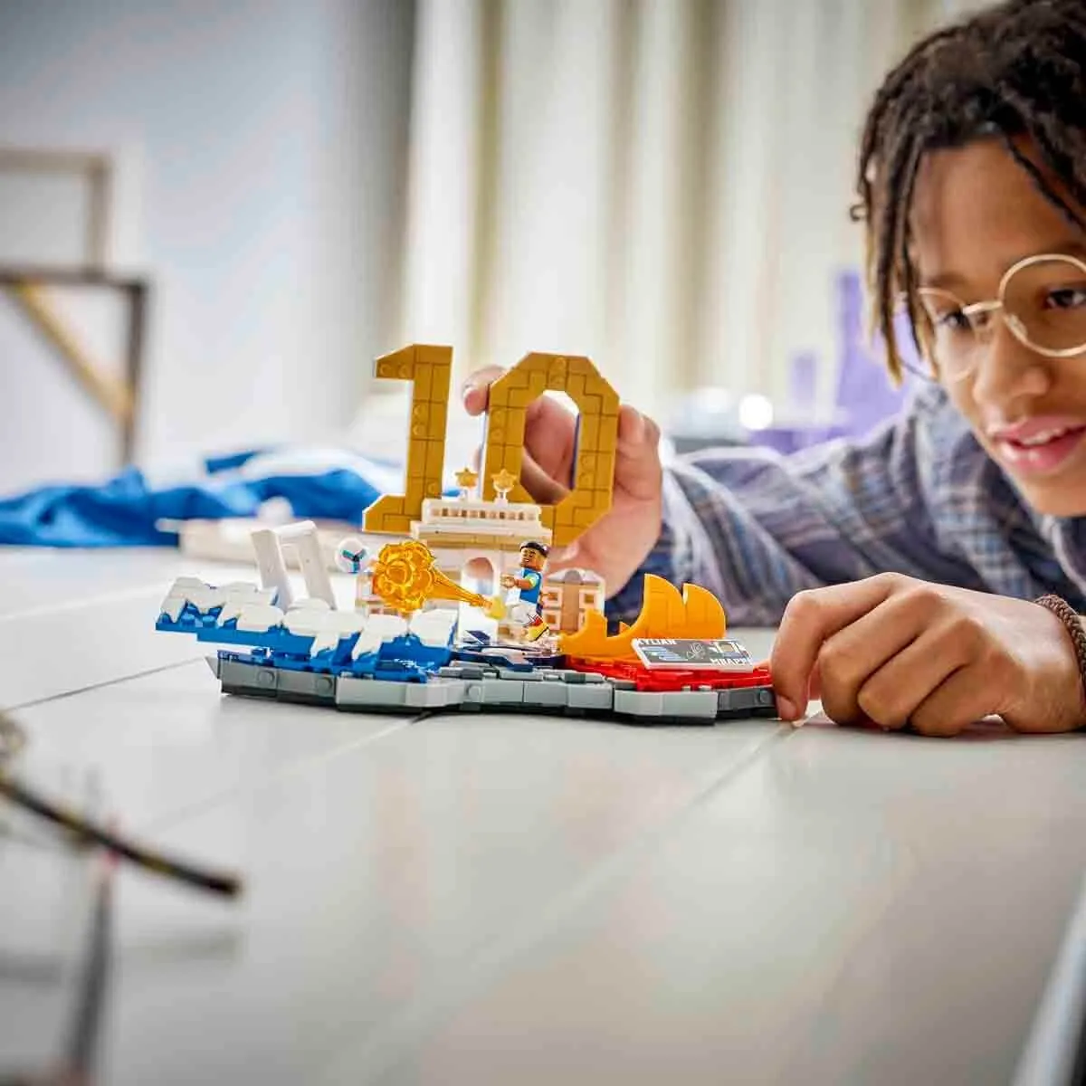 Lego Editions Kylian Mbappe - Football Highlights 490 parça +10 yaş — görsel 4